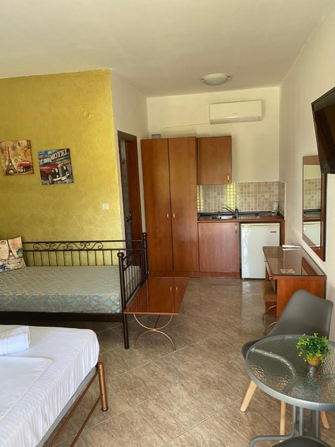 Guesthouse Anestis Ángistron 外观 照片